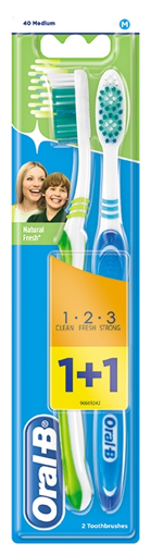 Obrázek z Oral-B 3D effect  zubní kartáček medium 2 ks 